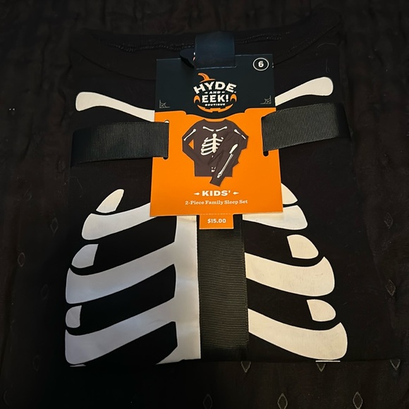 hyde and eek Other - HYDE AND EEK Boutique kids 2 piece family skeleton sleepwear kids  sz 6